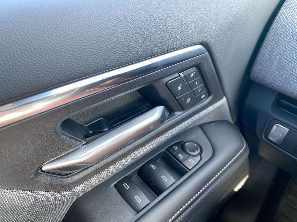 2026 GMC Sierra EV Elevation - Photo 24