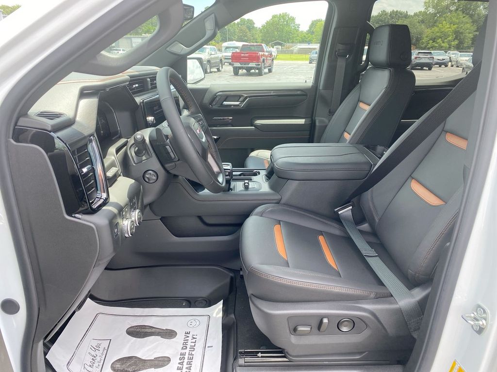2026 GMC Sierra 1500 AT4 - Photo 14