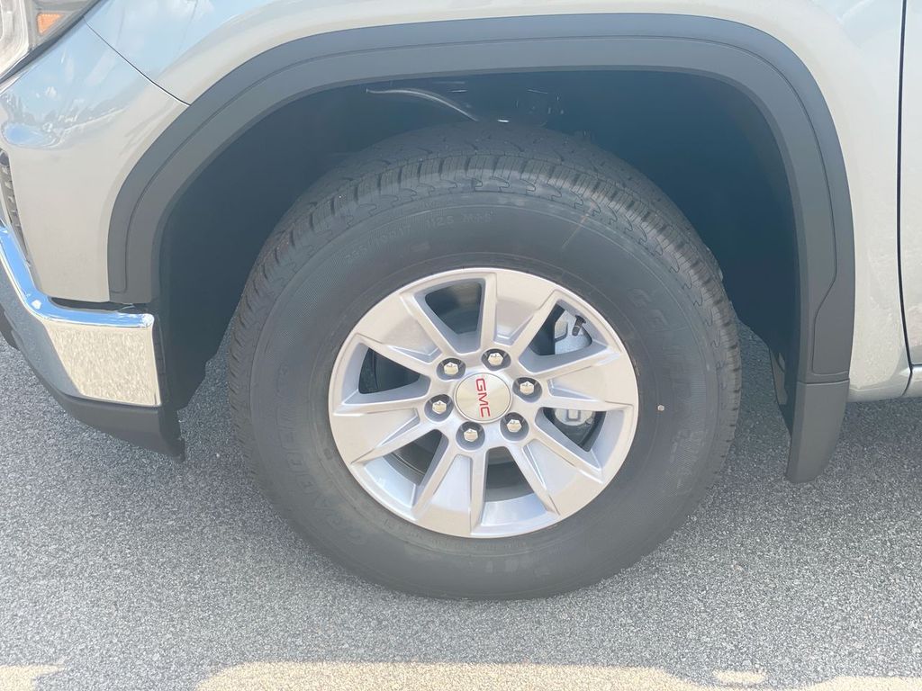 2026 GMC Sierra 1500 SLE - Photo 11