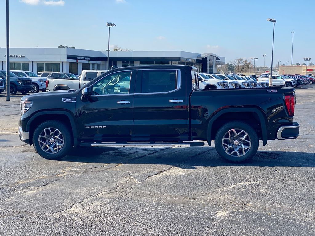 2026 GMC Sierra 1500 SLT - Photo 8