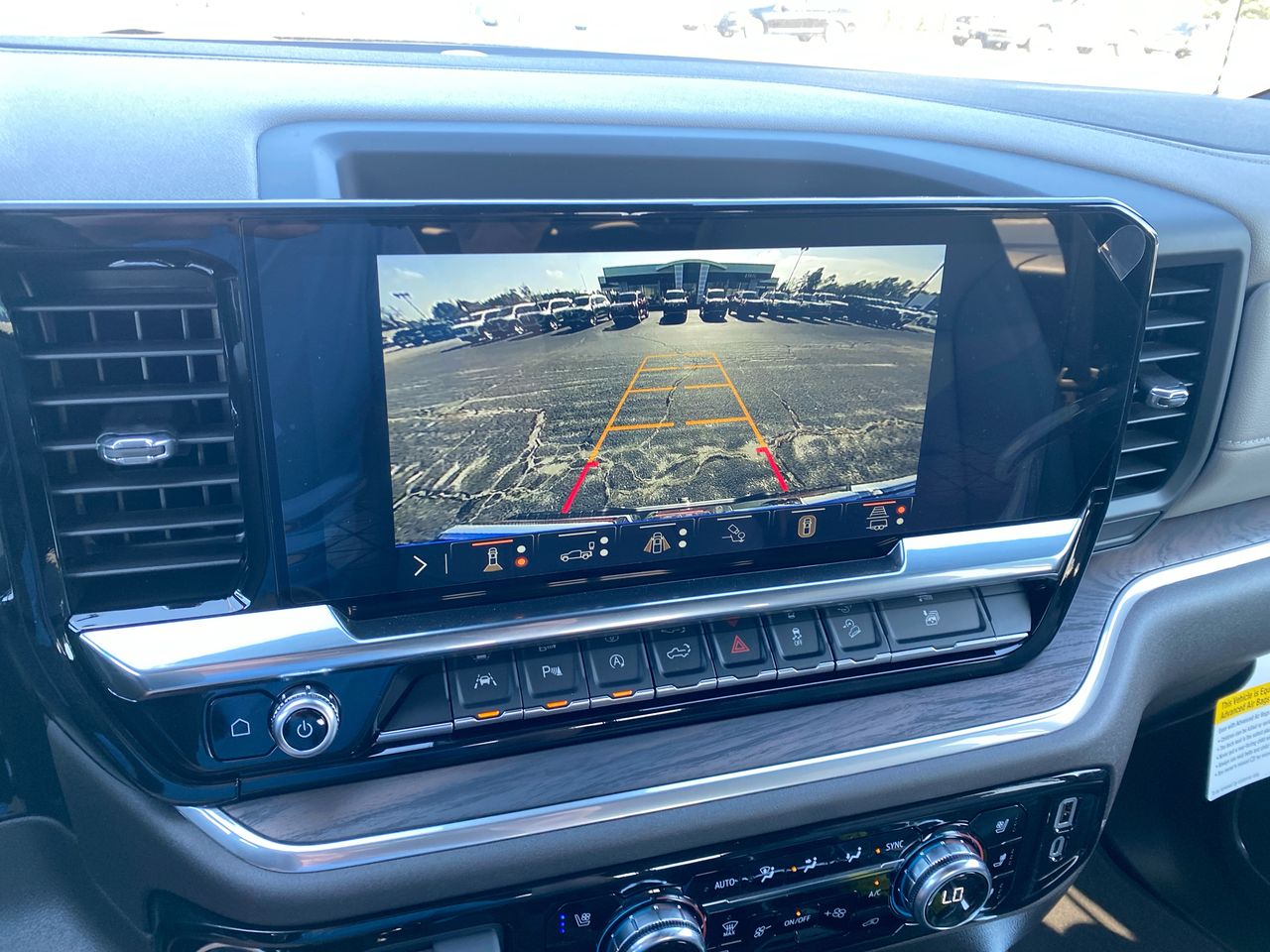 2026 GMC Sierra 1500 SLT - Photo 44