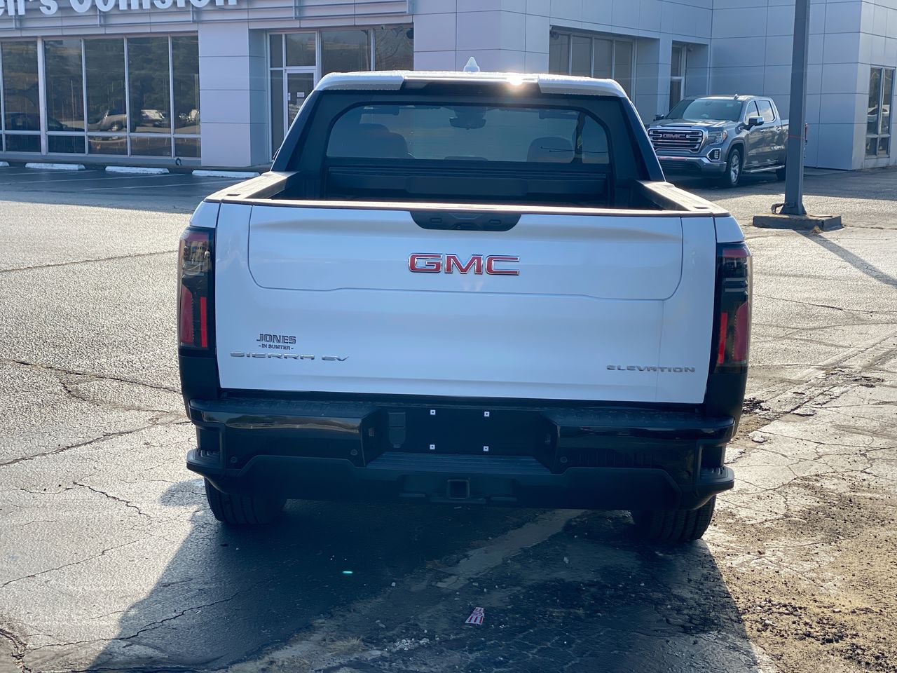 2026 GMC Sierra EV Elevation - Photo 27