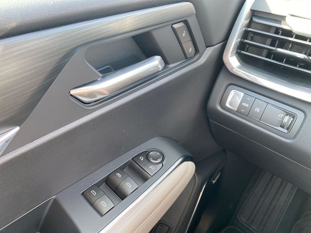 2026 GMC Acadia Elevation - Photo 27