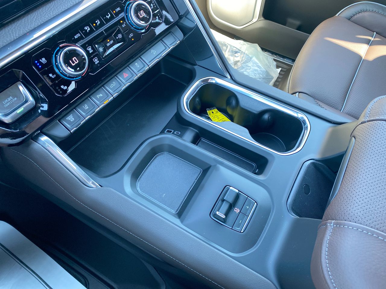 2026 GMC Sierra 2500HD Denali - Photo 18