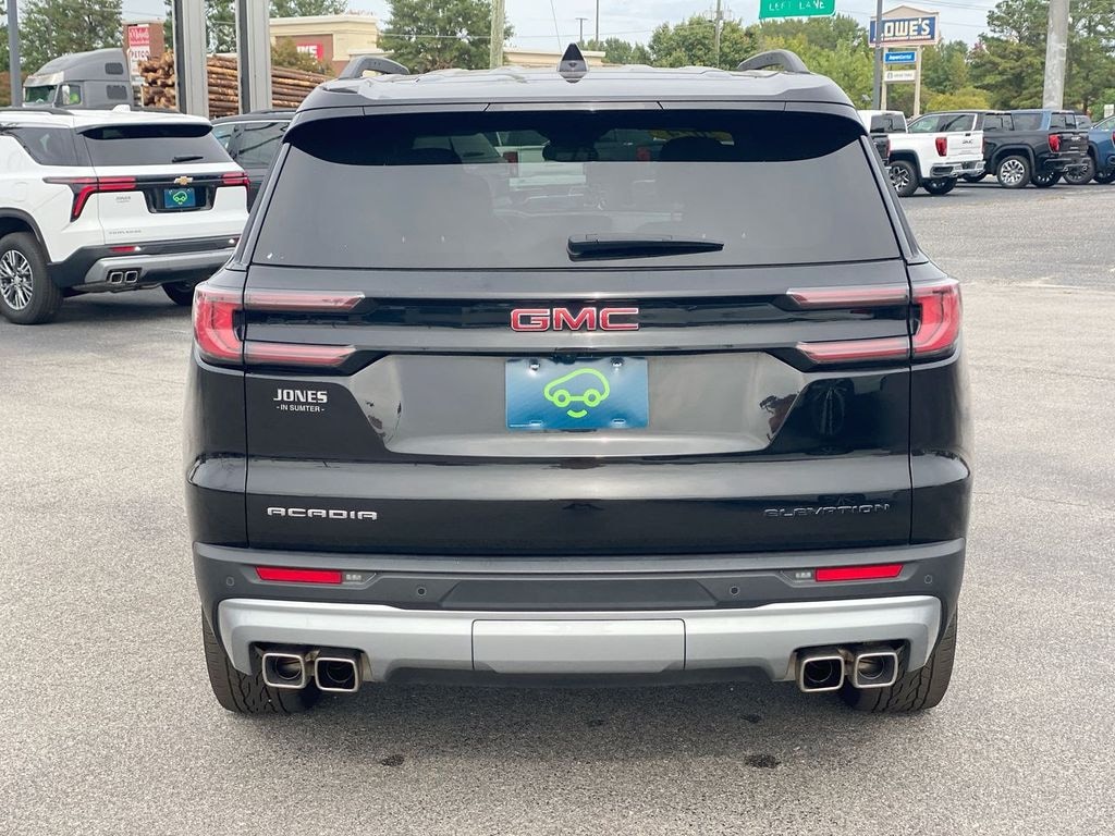 Used 2024 GMC Acadia Elevation SUV