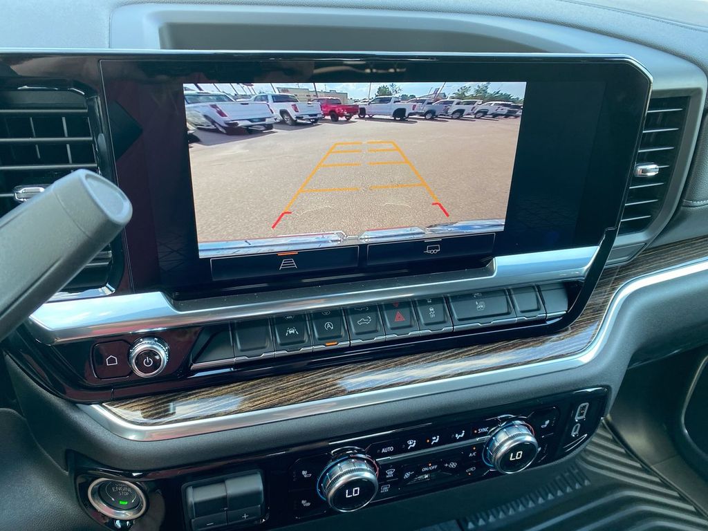 2026 GMC Sierra 1500 SLE - Photo 18