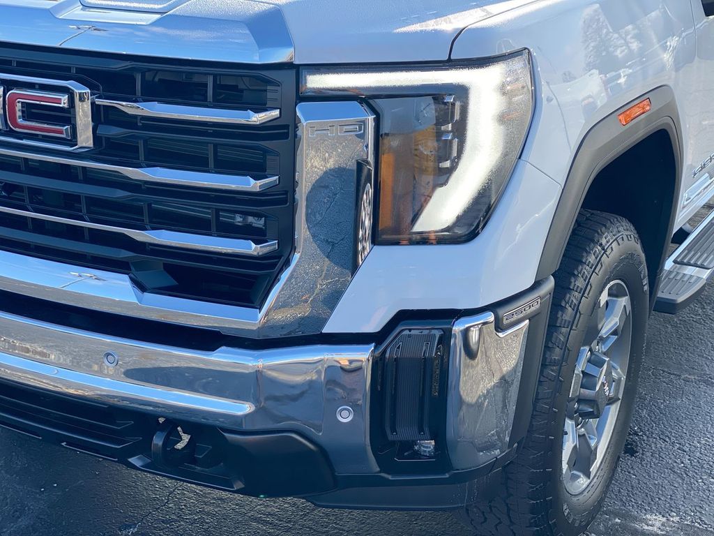 2026 GMC Sierra 2500HD SLT - Photo 6