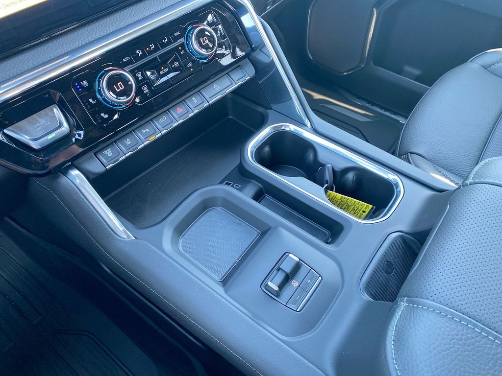 2026 GMC Sierra 2500HD Denali - Photo 22