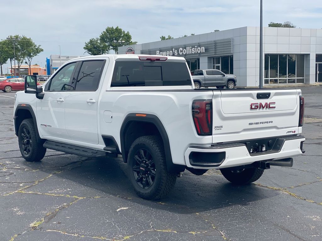 2026 GMC Sierra 2500HD AT4 - Photo 9