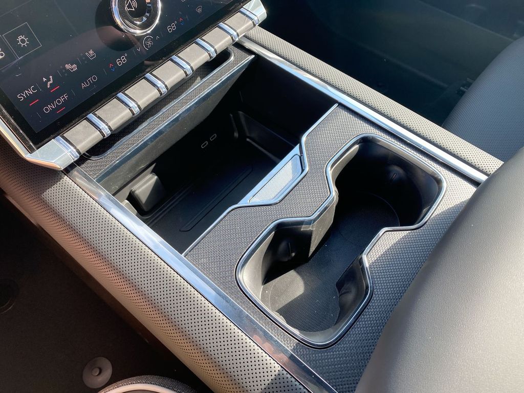 2026 GMC Sierra EV Elevation - Photo 19