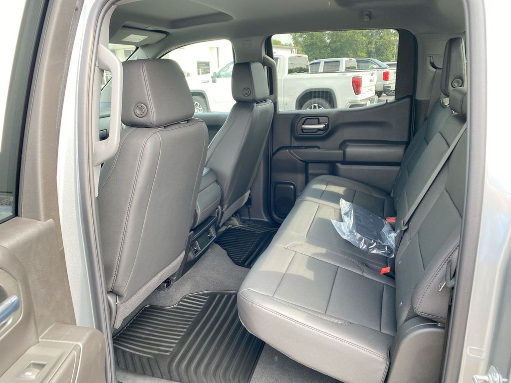 2026 GMC Sierra 1500 Pro - Photo 16