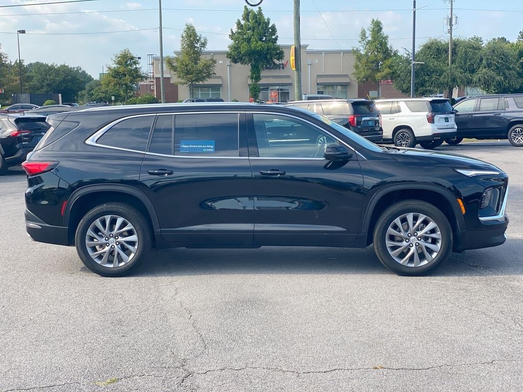 Used 2025 Buick Enclave Preferred SUV