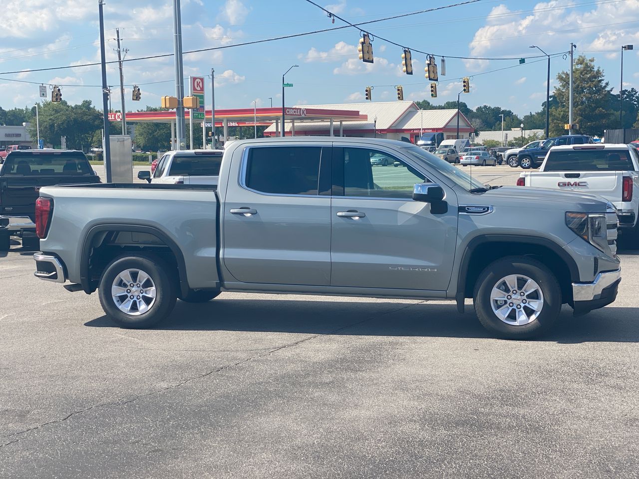 2026 GMC Sierra 1500 SLE - Photo 29