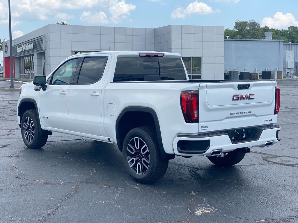 2026 GMC Sierra 1500 AT4 - Photo 9