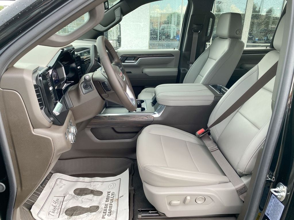 2026 GMC Sierra 2500HD SLT - Photo 14