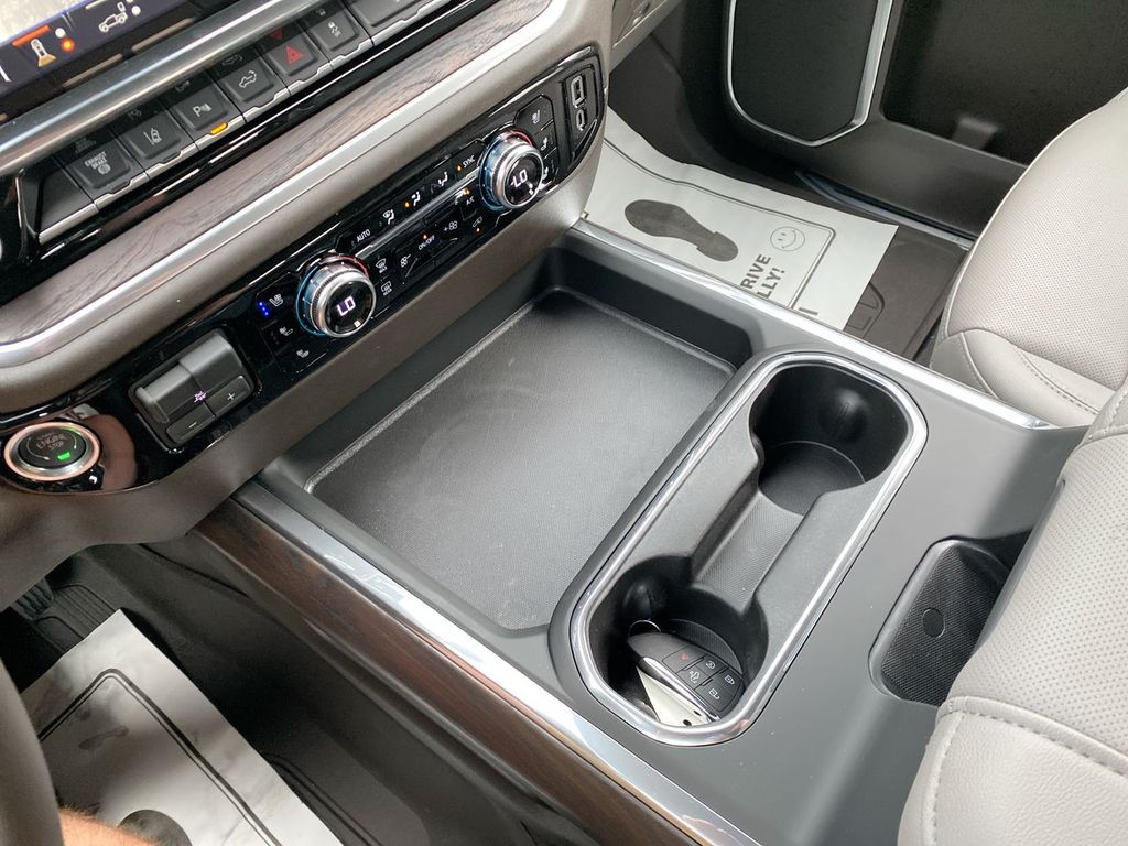 2026 GMC Sierra 2500HD SLT - Photo 17