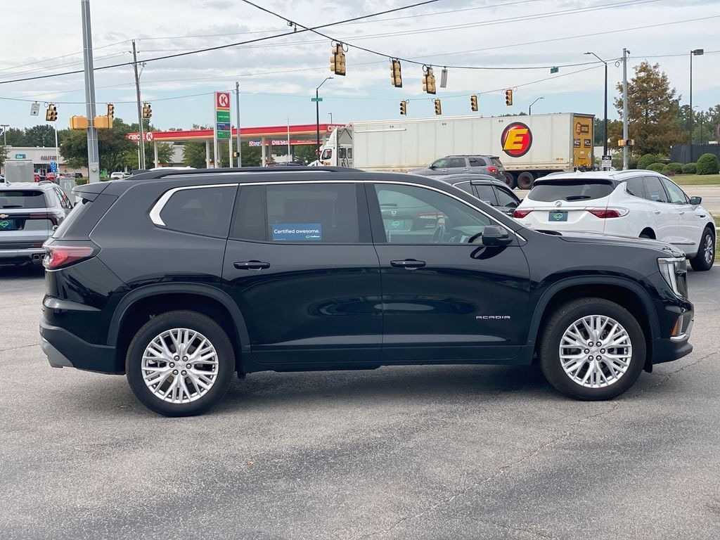 Used 2024 GMC Acadia Elevation SUV