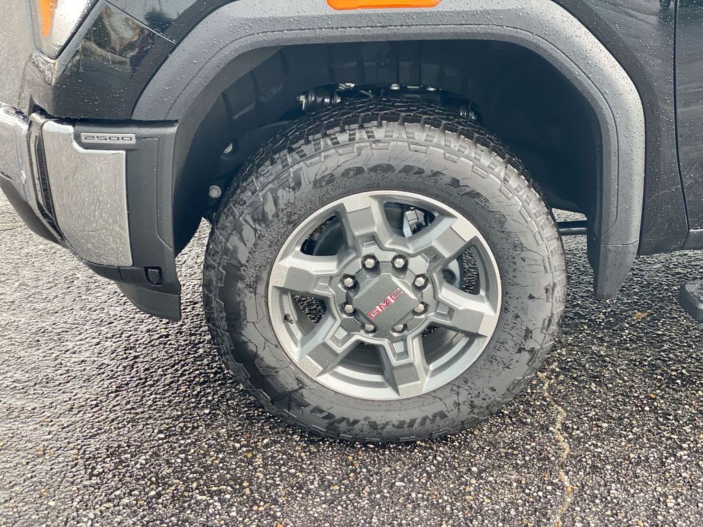 2026 GMC Sierra 2500HD SLT - Photo 11