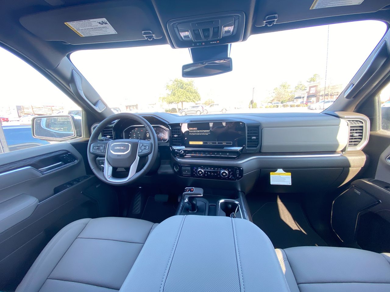 2026 GMC Sierra 1500 SLT - Photo 42