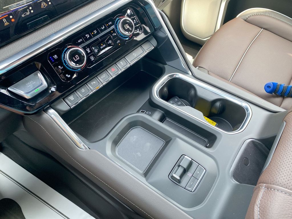 2026 GMC Sierra 2500HD Denali - Photo 22