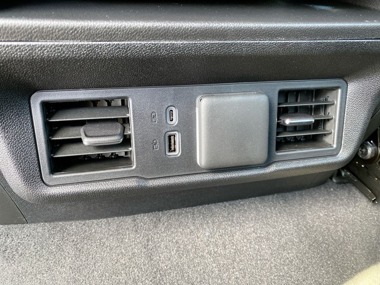 2026 GMC Sierra 1500 SLE - Photo 42