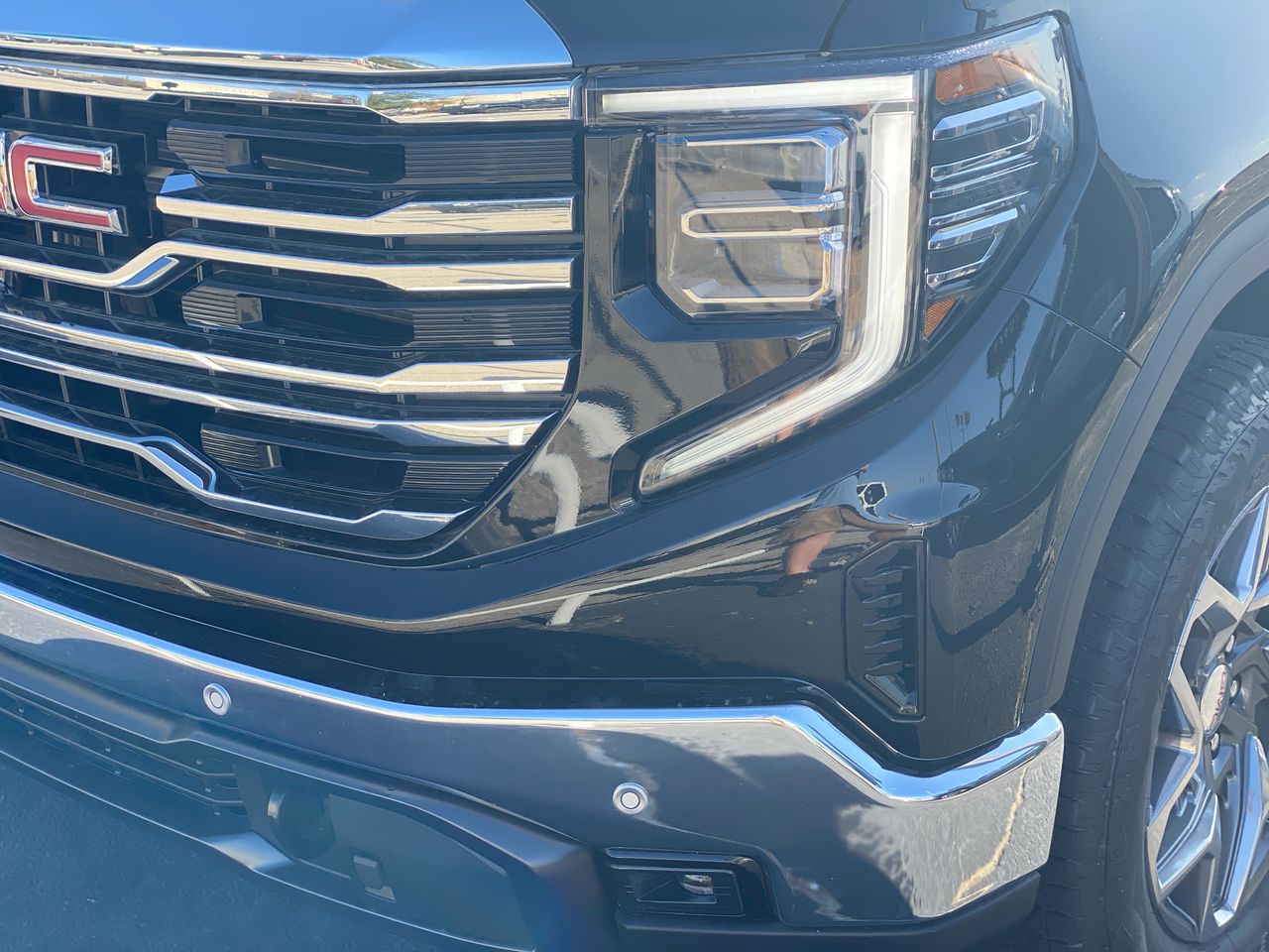 2026 GMC Sierra 1500 SLT - Photo 35