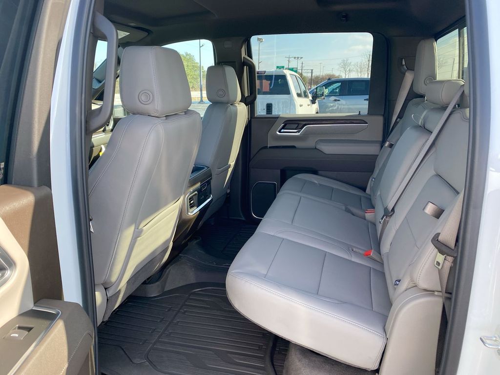 2026 GMC Sierra 2500HD SLT - Photo 16