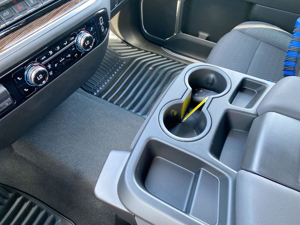 2026 GMC Sierra 1500 SLE - Photo 19