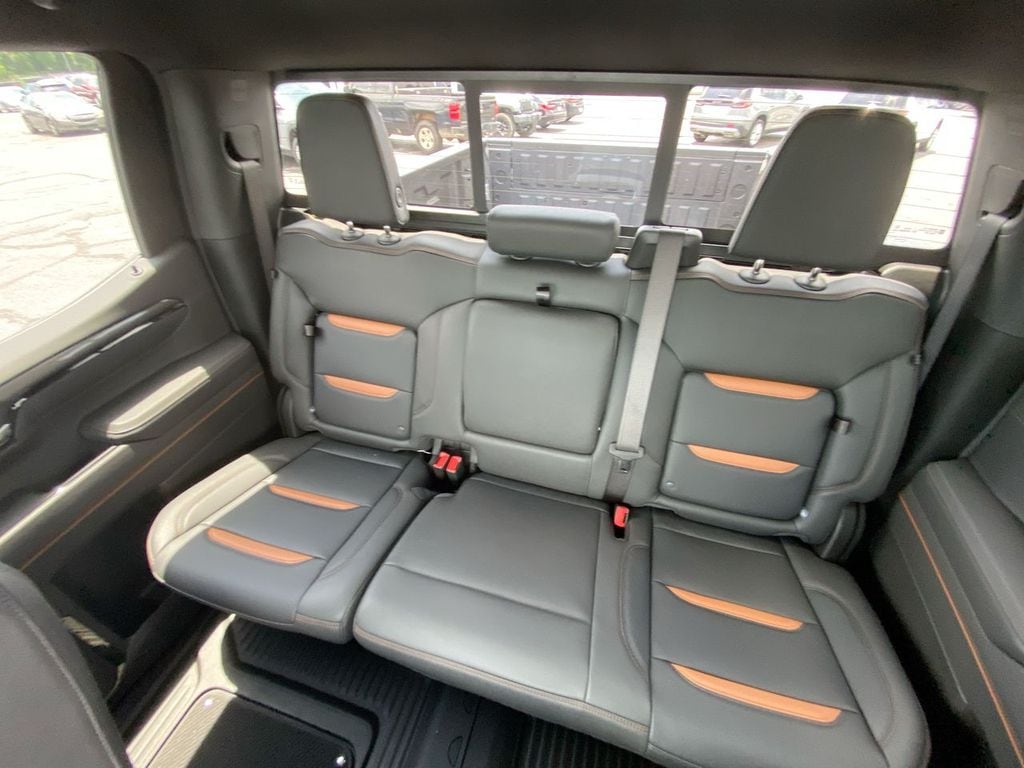 2026 GMC Sierra 1500 AT4 - Photo 15