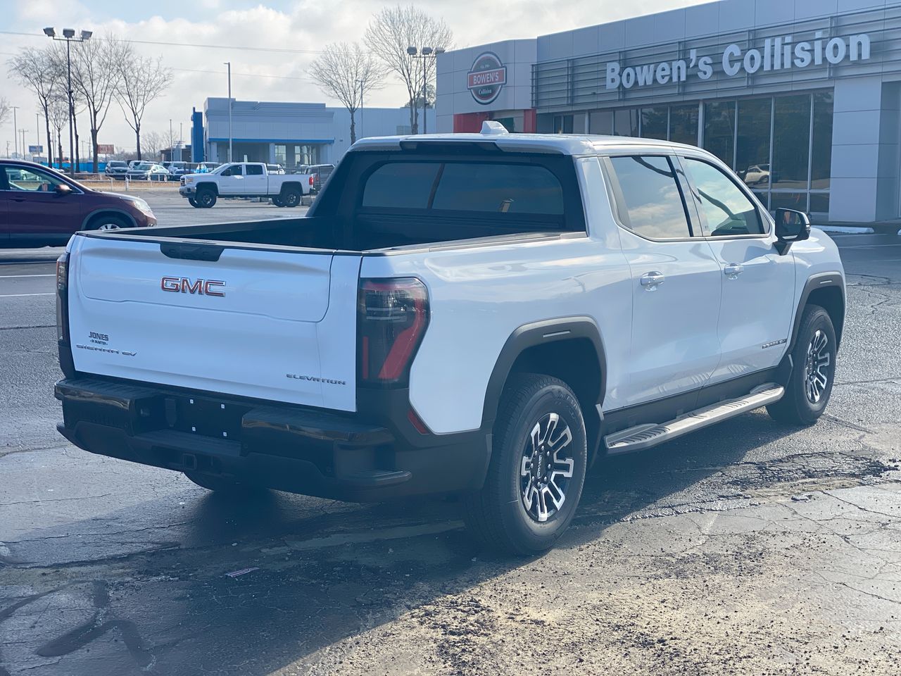 2026 GMC Sierra EV Elevation - Photo 28