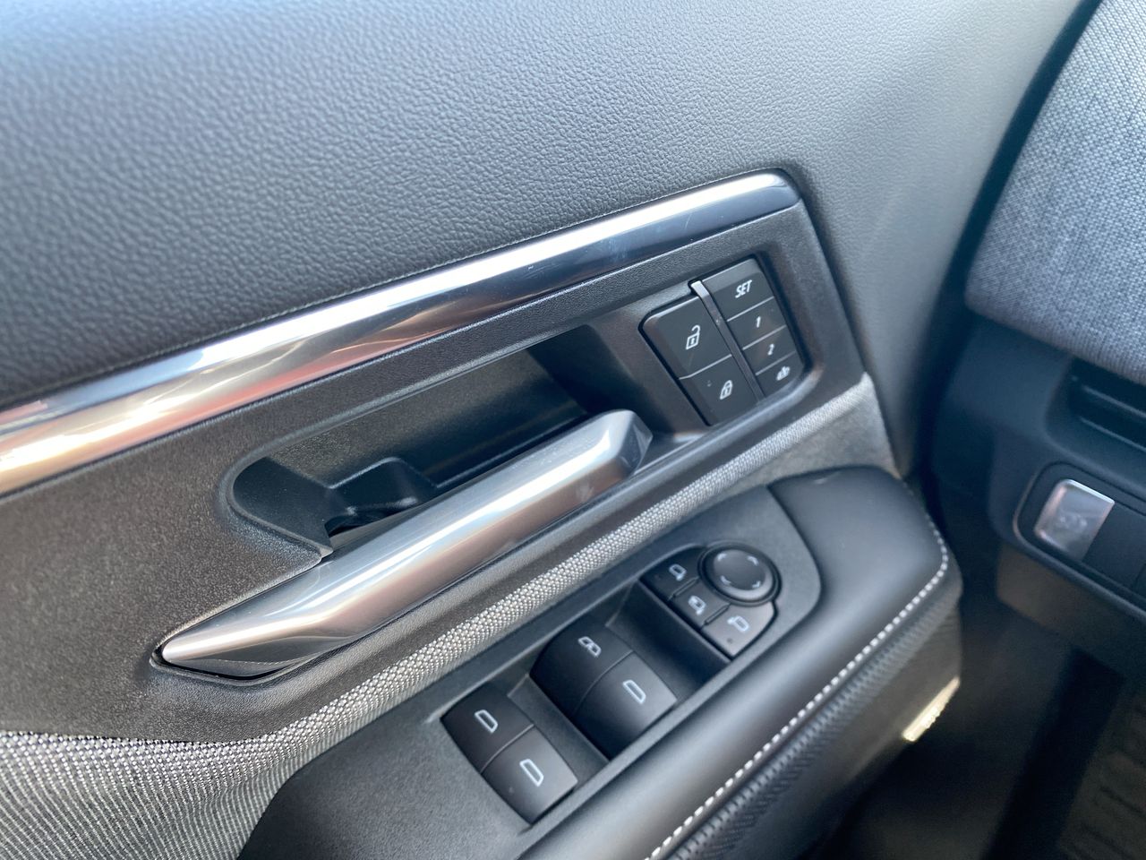 2026 GMC Sierra EV Elevation - Photo 49