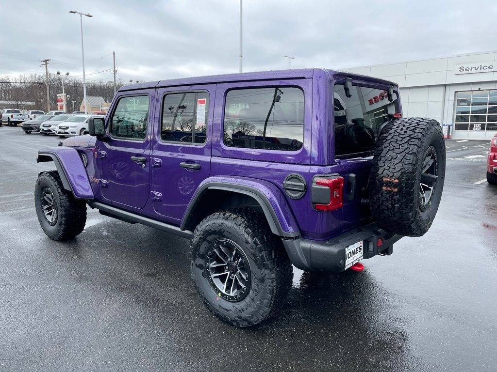 New 2026 Jeep Wrangler 4-DOOR RUBICON X Sport Utility