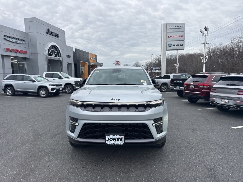 New 2026 Jeep Grand Wagoneer LIMITED ALTITUDE 4X4 Sport Utility