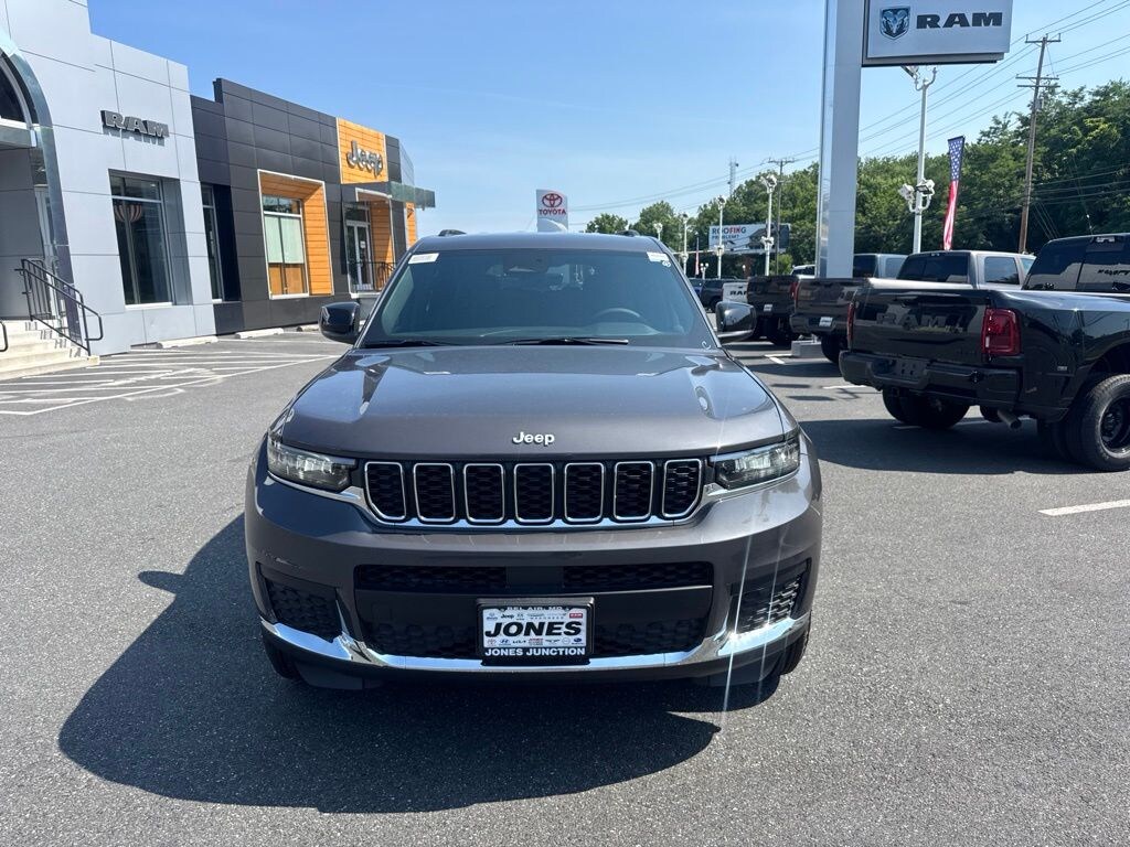 New 2026 Jeep Grand Cherokee L LAREDO 4X2 Sport Utility