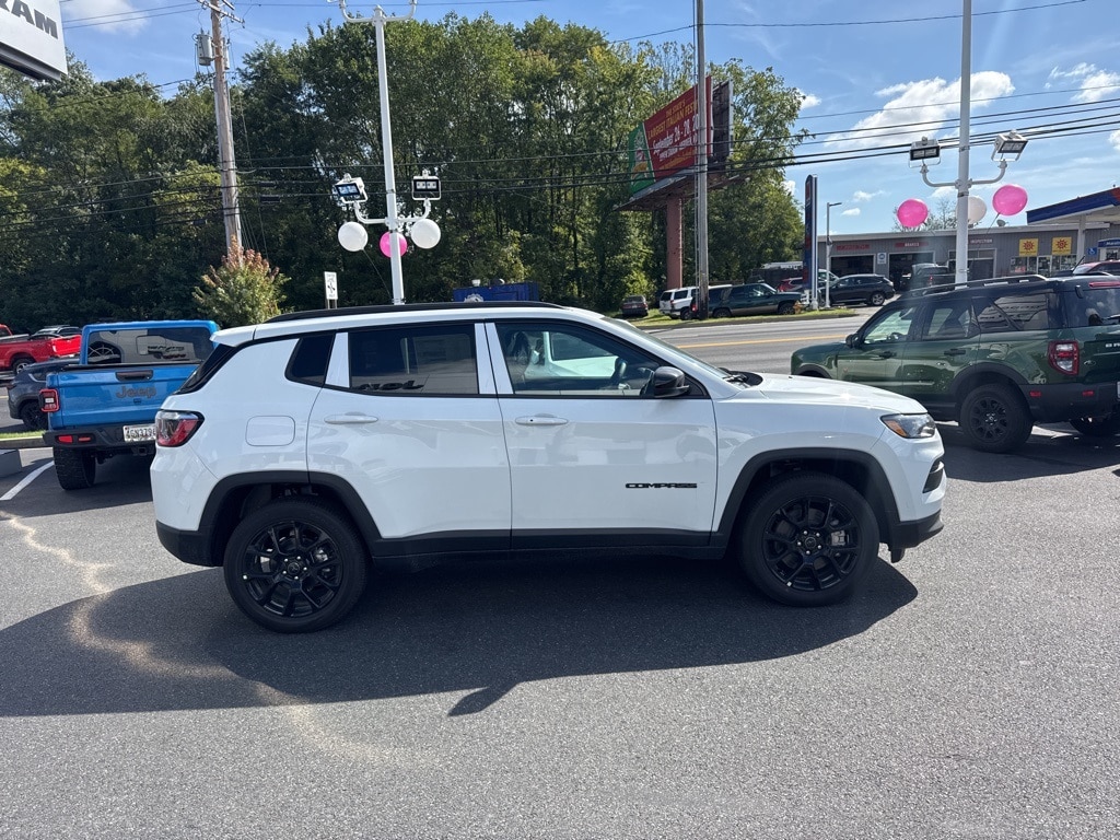 New 2026 Jeep Compass LATITUDE ALTITUDE 4X4 Sport Utility