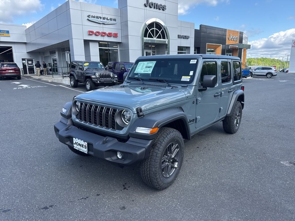 New 2026 Jeep Wrangler 4-DOOR SPORT S Sport Utility