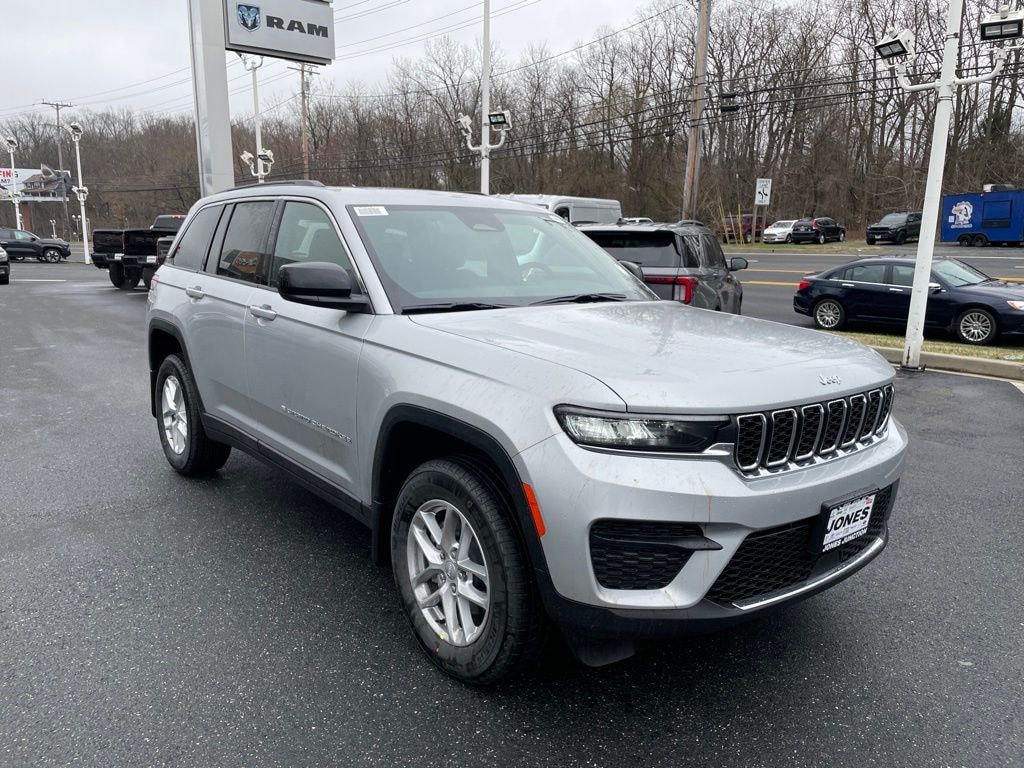New 2026 Jeep Grand Cherokee LAREDO X 4X4 Sport Utility