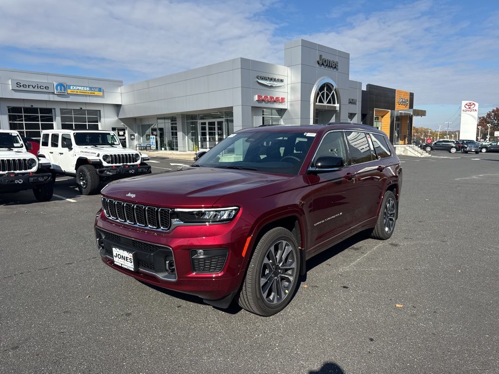 2025 Jeep Grand Cherokee Sport Utility 