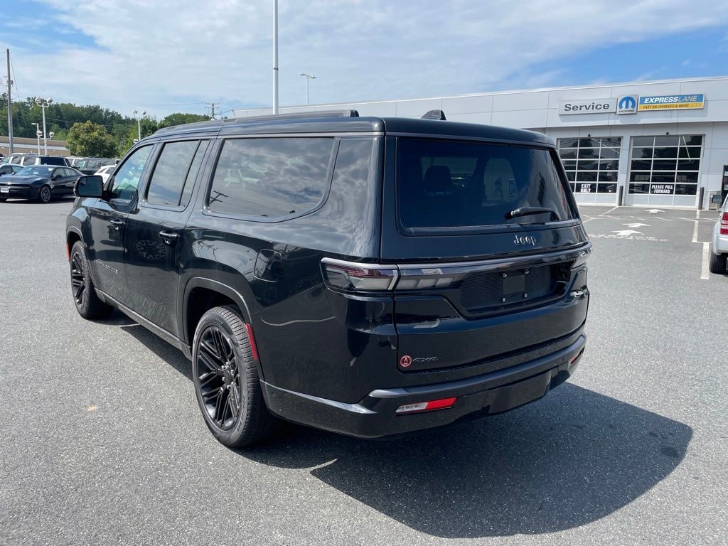 New 2026 Jeep Grand Wagoneer L Limited Reserve 4x4 Sport Utility