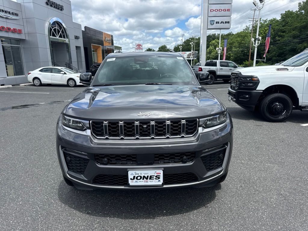 New 2026 Jeep Grand Cherokee L LIMITED 4X4 Sport Utility