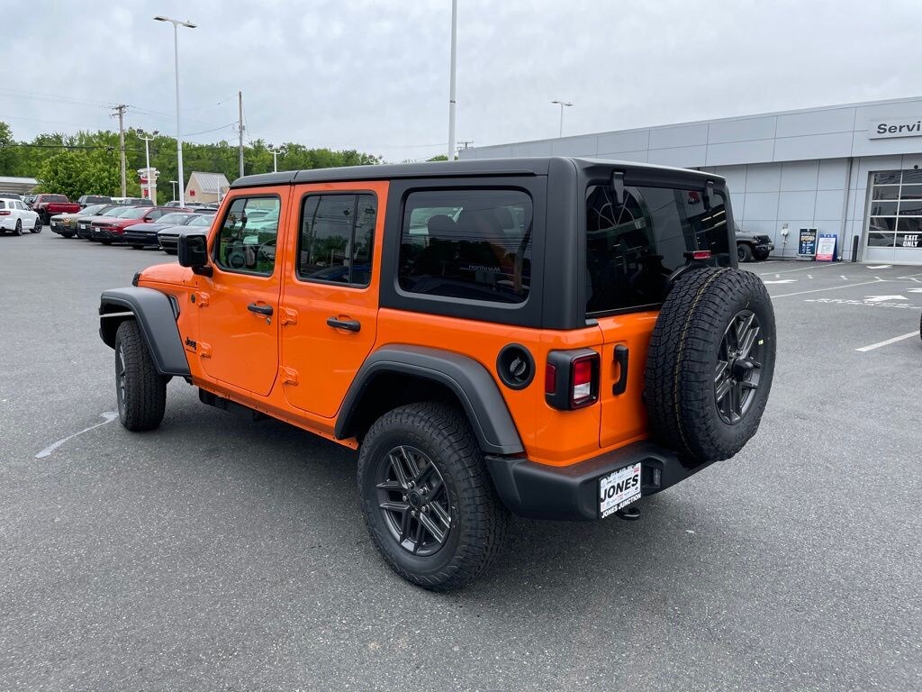 New 2026 Jeep Wrangler 4-DOOR SPORT S Sport Utility