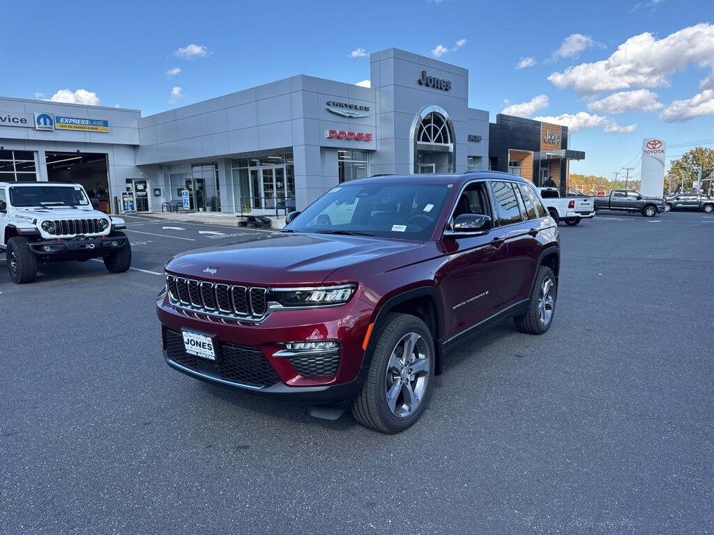 New 2025 Jeep Grand Cherokee LIMITED 4X4 Sport Utility