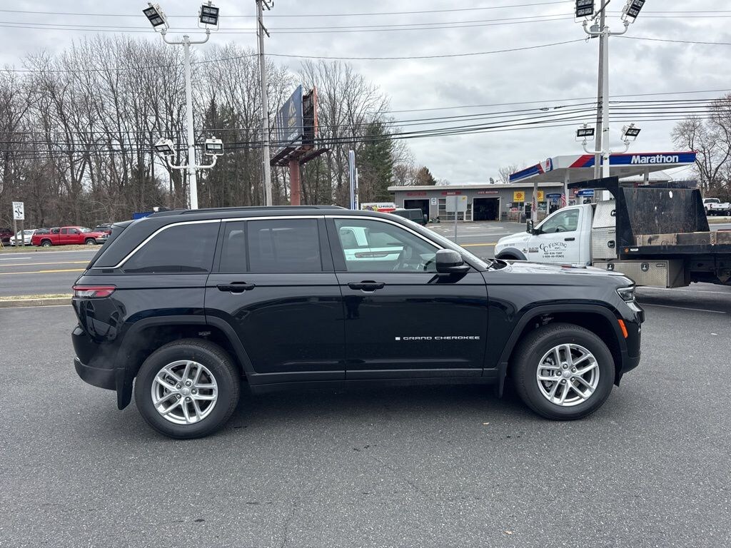 New 2026 Jeep Grand Cherokee LAREDO X 4X4 Sport Utility