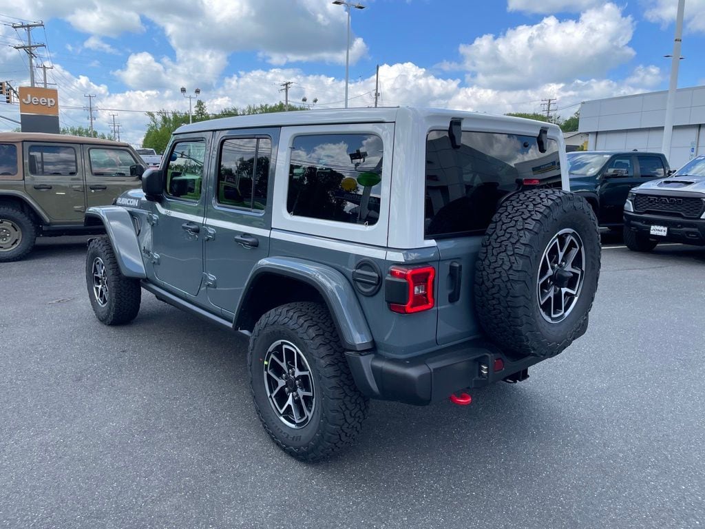 New 2026 Jeep Wrangler 4-DOOR RUBICON Sport Utility
