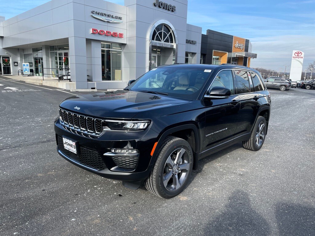 New 2025 Jeep Grand Cherokee LIMITED 4X4 Sport Utility
