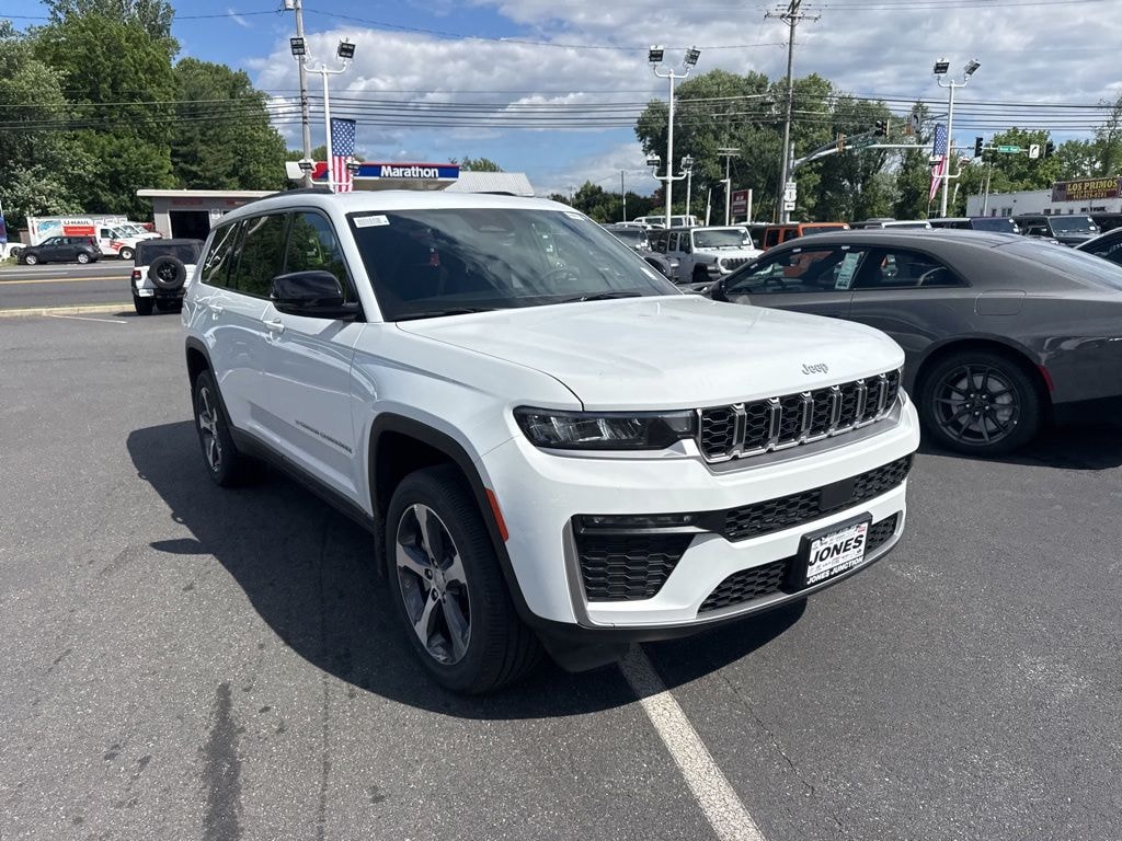 New 2026 Jeep Grand Cherokee L LIMITED 4X4 Sport Utility