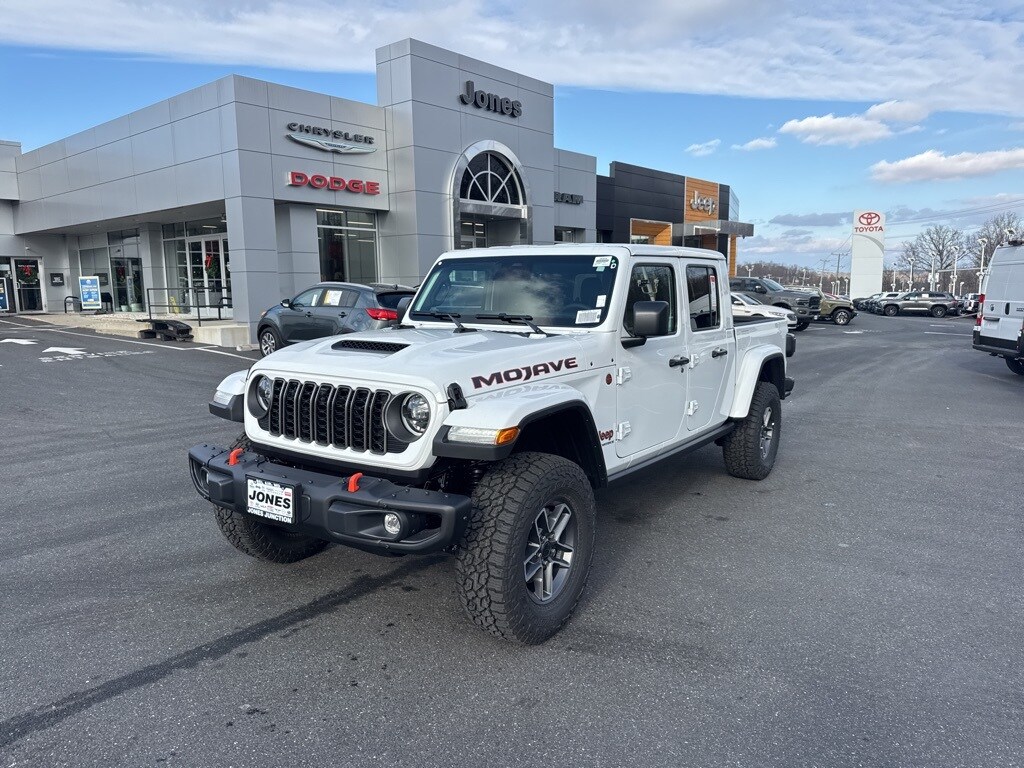 New 2026 Jeep Gladiator MOJAVE X 4X4 Pickup