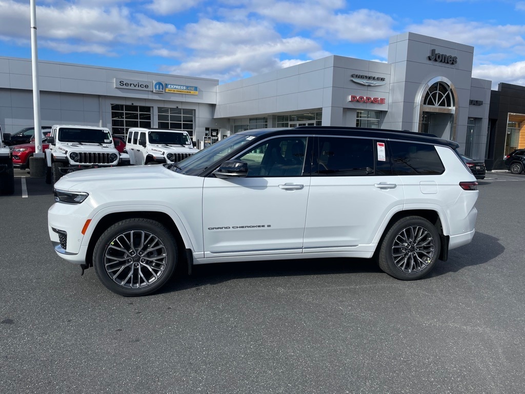 New 2025 Jeep Grand Cherokee L SUMMIT RESERVE 4X4 Sport Utility