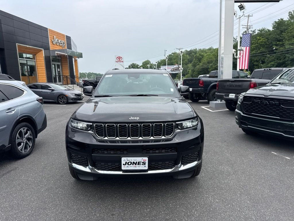 New 2026 Jeep Grand Cherokee L LAREDO 4X2 Sport Utility