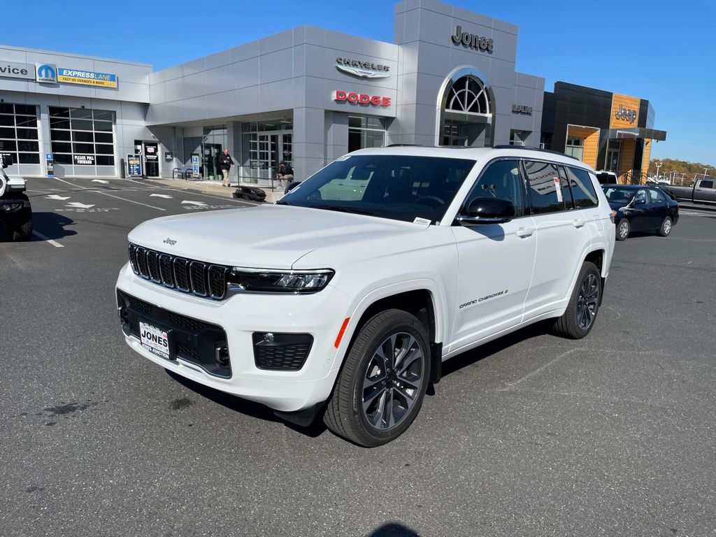 2025 Jeep Grand Cherokee Sport Utility 